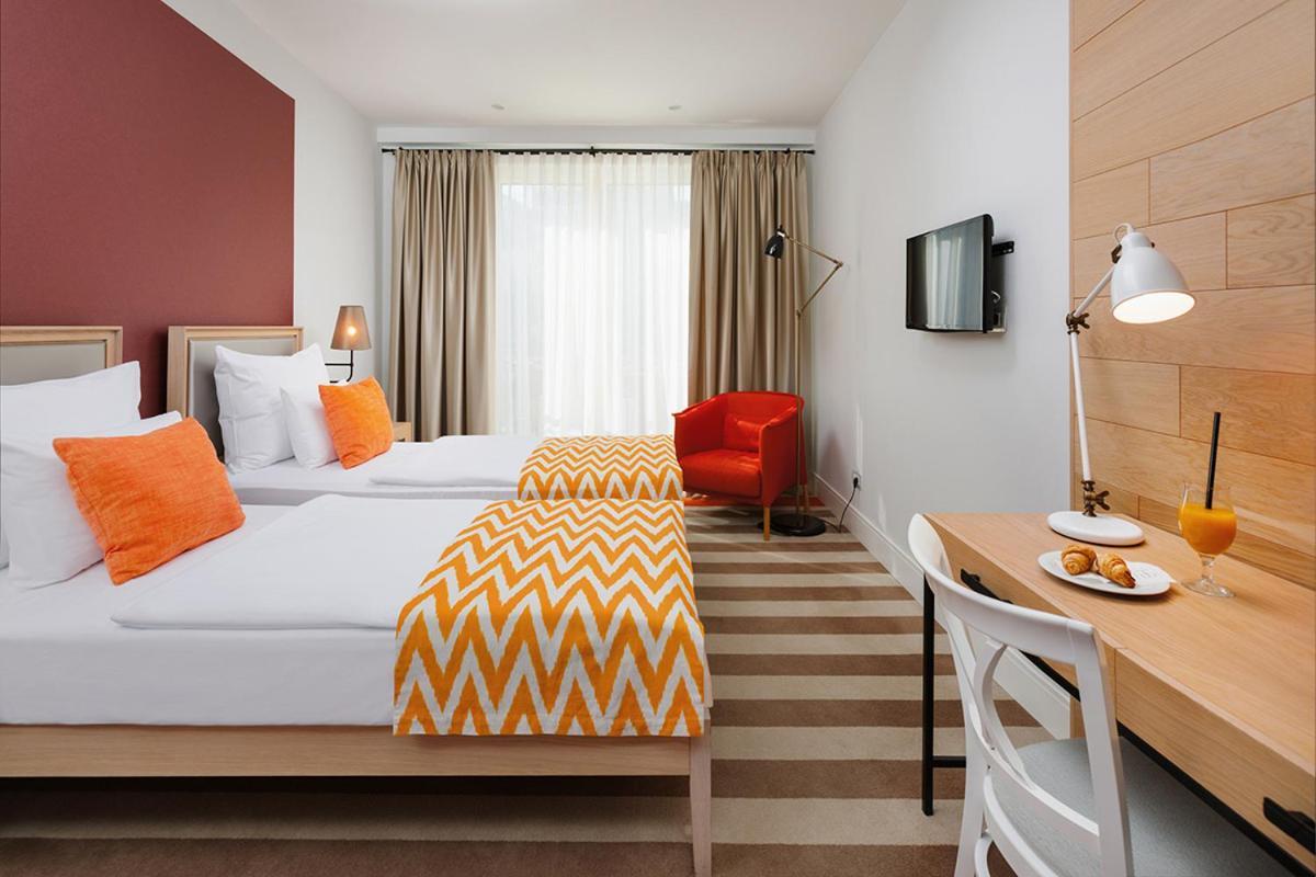 أودنسه Amalie Bed And Breakfast & Apartments المظهر الخارجي الصورة