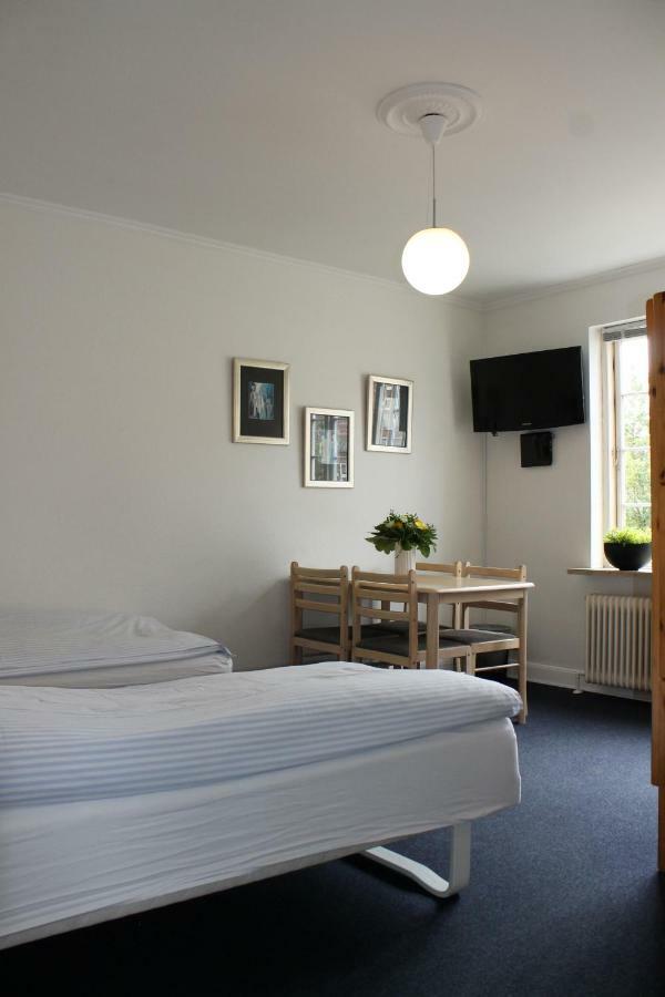 أودنسه Amalie Bed And Breakfast & Apartments المظهر الخارجي الصورة